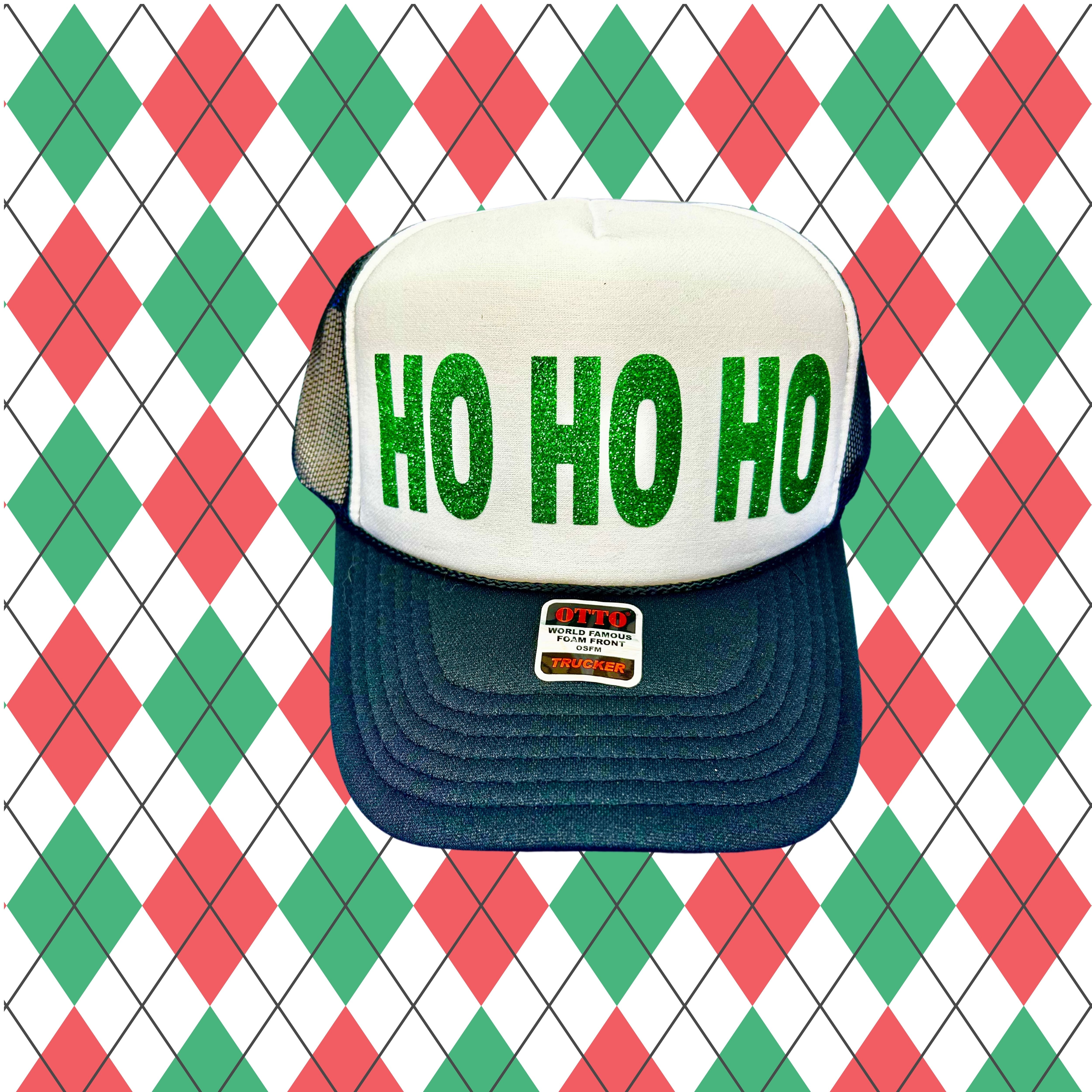 **Holiday Christmas Trucker Hats – Black and White, Festive Styles for All Your Celebrations!**